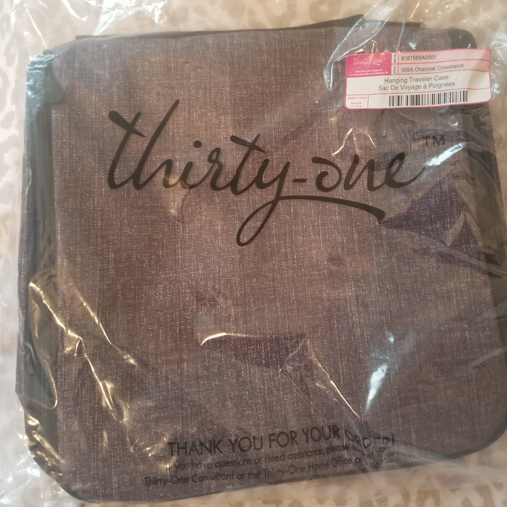Thirty-One Hanging Traveler Case- Charcoal